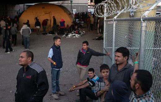Two new tent cities will be built in Texas to hold migrants