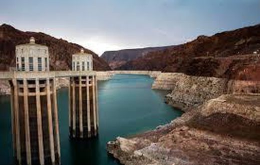 Amid 19-year drought, states sign deal to conserve Colorado River water