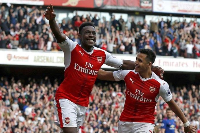 Arsenal strikers Danny Welbeck (L) and Alexis Sanchez: the team's fifth place finish in the Premier League is a disappointment