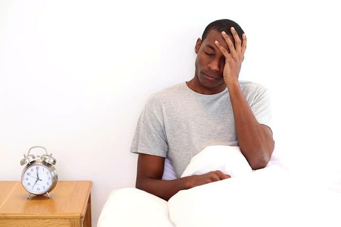 Waking up early(Shutterstock)