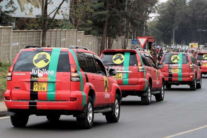 ___6652554___https:______static.pulse.com.gh___webservice___escenic___binary___6652554___2017___5___10___7___Jubilee+party+vehicles