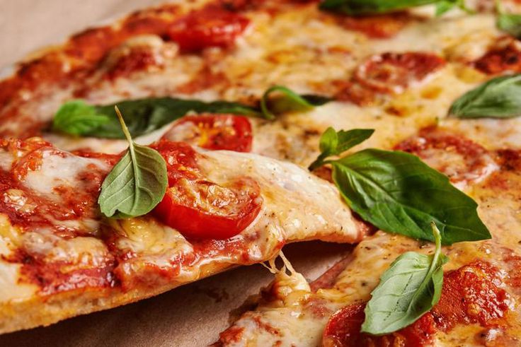 I’m a Dietitian Who Thinks Pizza Night Is Healthy