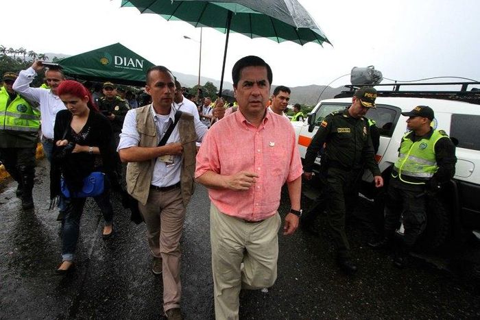 "The government respects the court's decision but we do not agree with it," Interior Minister Juan Fernando Cristo (C), seen in 2016, told reporters on Thursday