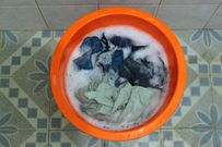 Soaked clothes(the virginia vagabonds)