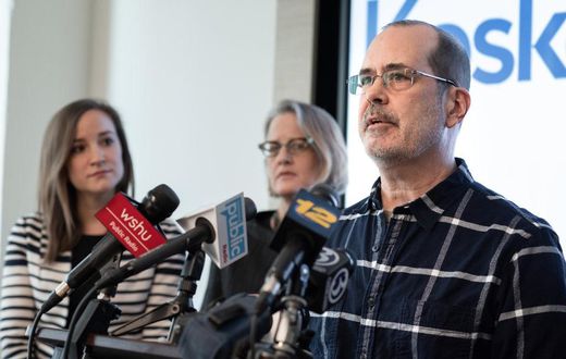 Sandy Hook families targeting guns take page from tobacco litigation