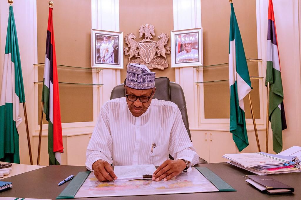 President Uhuru criticised after tweet congratulating Muhammadu Buhari (photographed) on his re-election as Nigerian President (Twitter/toluogunlesi)