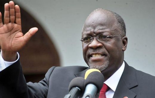 Magufuli awards Tanzanian pilot Peter Mapunda for flying plane out of Kenya