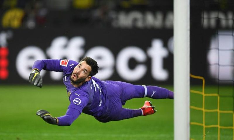 Borussia Dortmund goalkeeper Roman Buerki believes his team can still bounce back to win the Bundesliga title