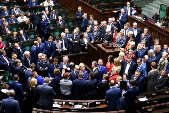 Liberal opposition (Civic Platform) lawmakers are seen before the opening of a new session of Poland's parliament January 11, 2017