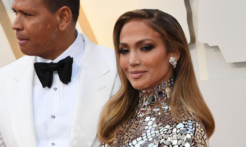 Did You See J.Lo At The Oscars?!