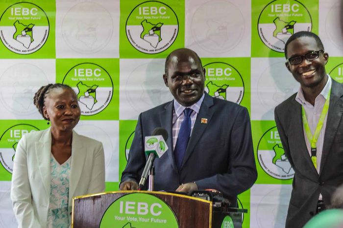 ___6629149___https:______static.pulse.com.gh___webservice___escenic___binary___6629149___2017___5___5___7___IEBC+chairman+Wafula+Chebukati+alongside+IEBC+CEO+Ezra+Chiloba