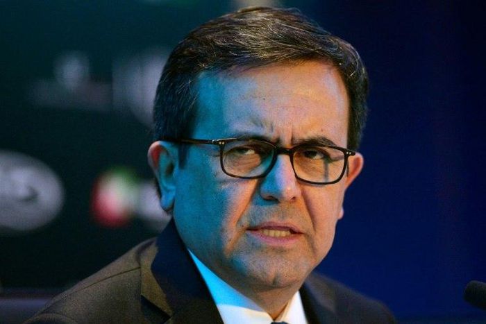 Mexican Economy Secretary Ildefonso Guajardo says he will walk away from NAFTA talks if US imposes tariffs on Mexican-made goods
