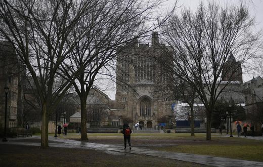 U.S. Accuses Rich Parents of College Entry Fraud