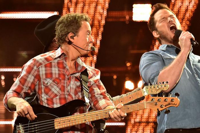 Watch Garth Brooks and Chris Pratt Sing Duet