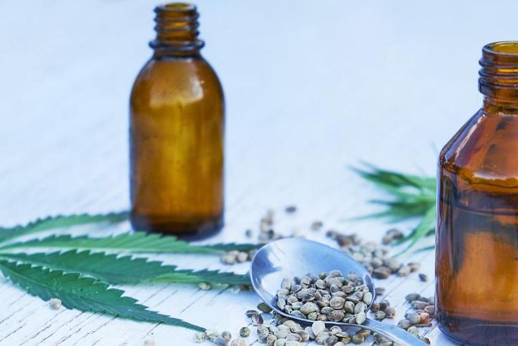 Why Everyone's Buying CBD Products Now