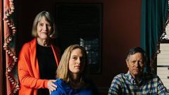 Another obstacle for women in science: Men get more federal grant money