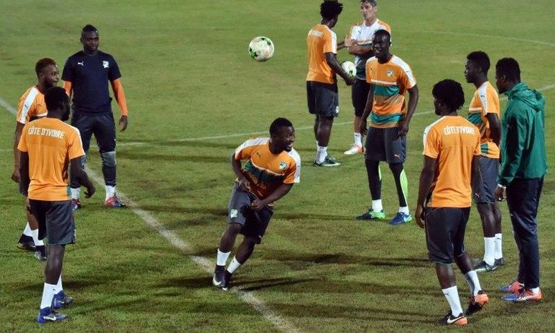 Ivory Coast's players take part in a training session on January 22, 2017 in Bitam during the 2017 Africa Cup of Nations tournament in Gabon