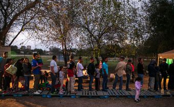 Border Patrol Facilities in Texas Are Overflowing, Prompting Mass Releases in Border Cities