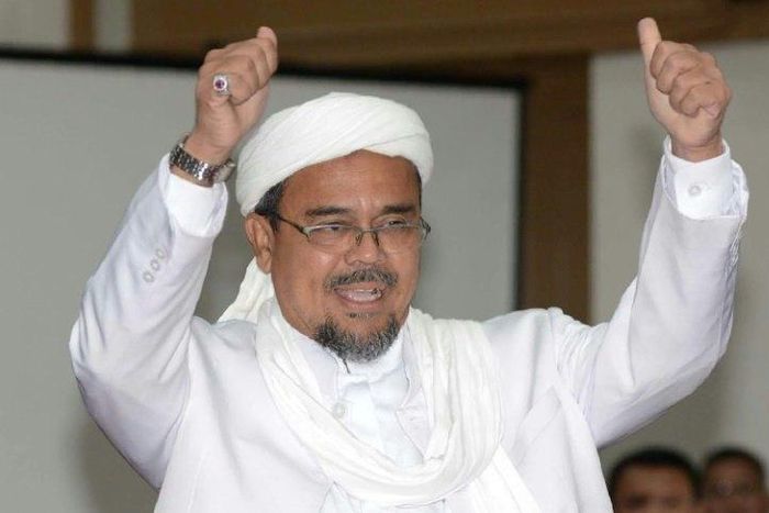 Indonesian Islamist leader Rizieq Shihab has been named a suspect for allegedly exchanging pornographic messages with a woman