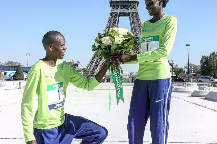 Paul Lonyangata and his wife Prurity Rionoripo after winning the Paris marathons.