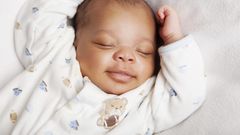 Sleeping baby(torontowellnesscentre)