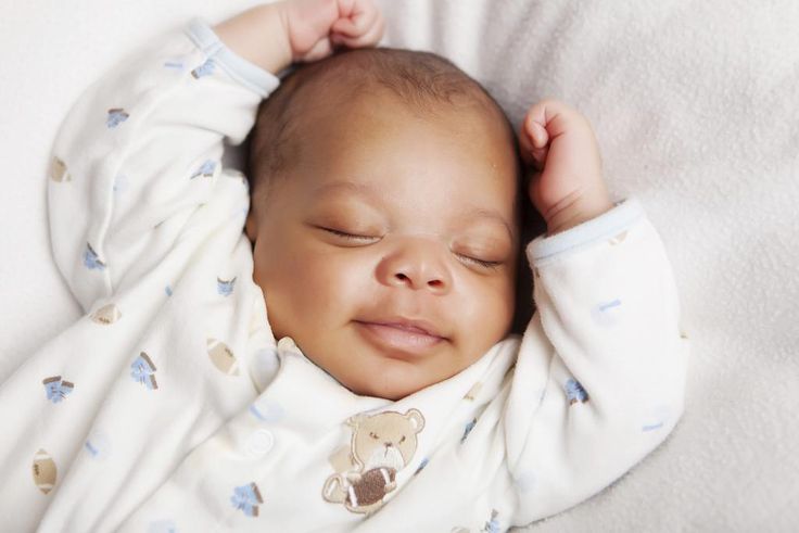 Sleeping baby(torontowellnesscentre)