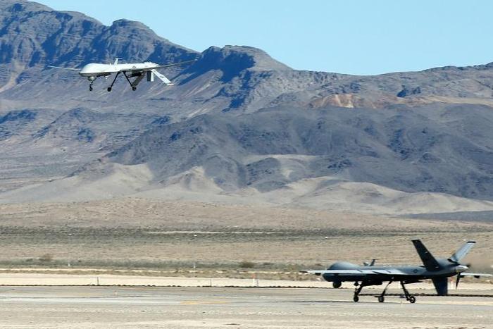 US strikes, which included missiles fired by manned aircraft as well as drones, targeted Somalia's Al-Qaeda linked insurgents, Al-Shabaab