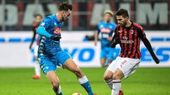 Fabian Ruiz (L) was sent off in injury time as Napoli were held 0-0 by AC Milan
