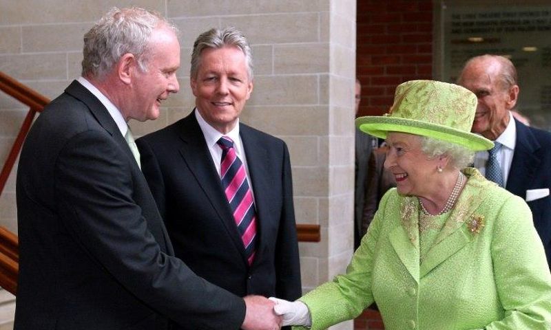 Photographer Paul Faith said McGuinness looked "quite relaxed" as he shook hands with the queen