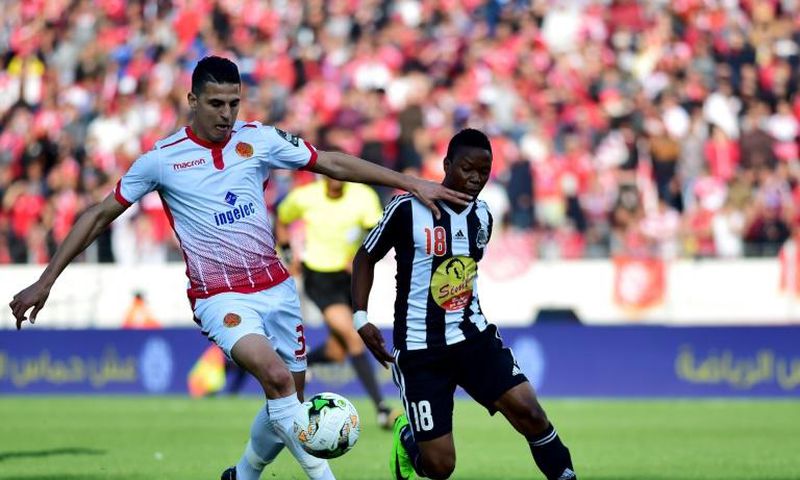 Mohamed Nahiri (L) of Moroccan club Wydad Casablanca and Rainford Kalaba of Democratic Republic of Congo side TP Mazembe will both hope their teams secure CAF Champions League quarter-finals places this weekend