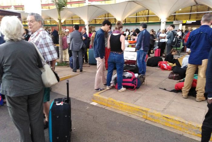 Passengers stranded at the JKIA on March 6, 2019. Reported go-slow of KAA workers (Twitter)