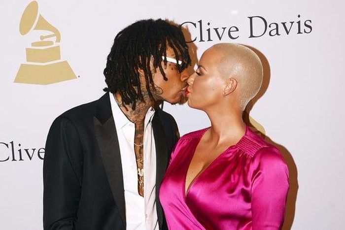 Wiz Khalifa and Amber Rose share kiss at pre-Grammy gala