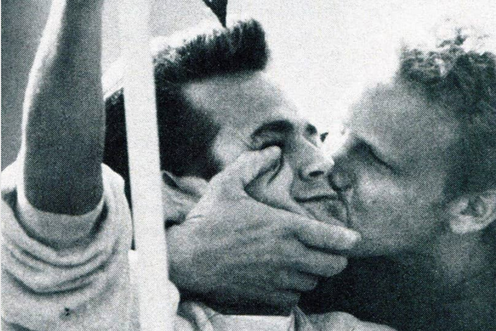 Ian Ziering Pens Message After Luke Perry's Stroke