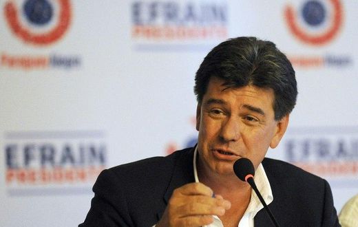 The leader of the main Paraguayan opposition Liberal Party, Efrain Alegre, seen in 2013, said he would not sit down with the government until congress drops the constitutional reform bill