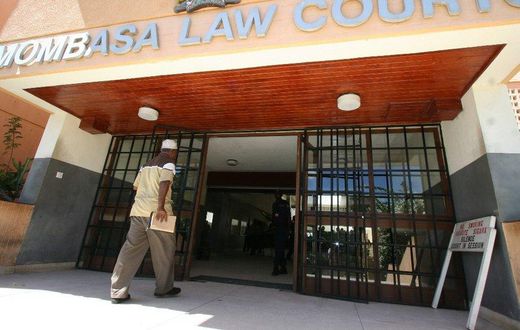 Entrance to the Mombasa Law Courts (Twitter)