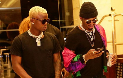 Tanzanian artistes Diamond Platnumz with Harmonize