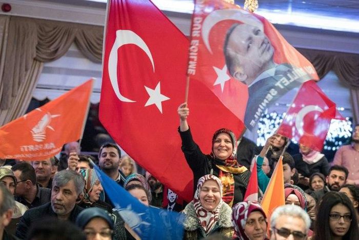 Erdogan supporters at a rally in the German town of Kelsterbach
