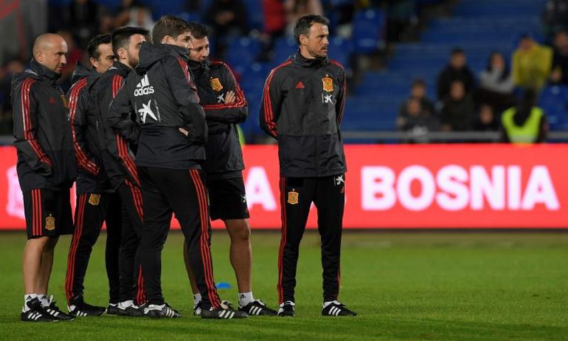Spain coach Luis Enrique bloods fresh talent