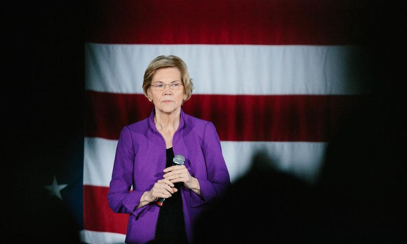 Elizabeth warren actually wants to fix capitalism