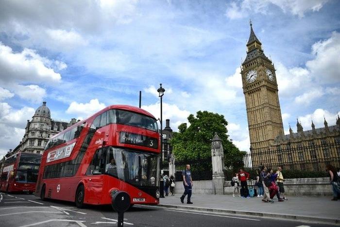 Parliament should vote on the UK leaving the European Economic Area, says a think tank