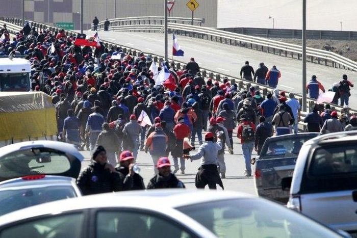 Some 2,500 workers at the world's biggest copper mine, the Escondida site in Chile, have been on strike for a month for higher pay