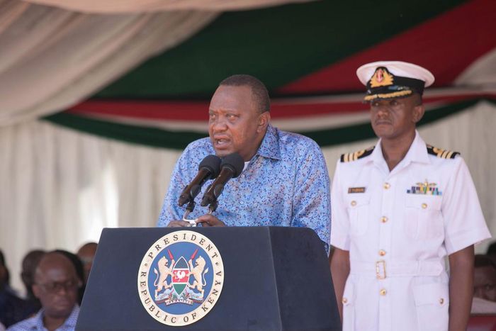 President Uhuru Kenyatta with his aide de camp  Lieutenant Colonel Timothy Stelu Lekolol (Twitter)