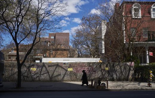 Measles Outbreak: Tensions Rise as New York City Steps Up Response