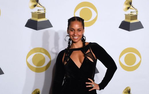 Alicia Keys Announces She Will Host the Grammy Awards