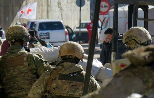 Russian soldiers in the Syrian city of Aleppo