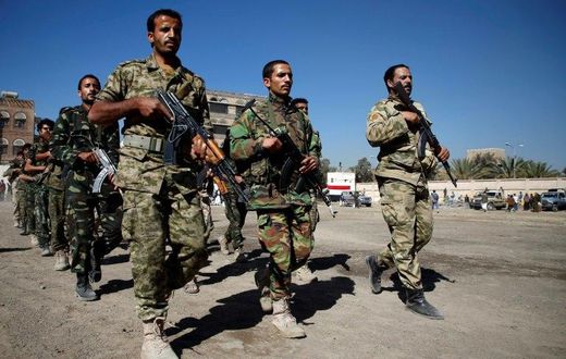 Huthi rebels parade during a gathering in the capital Sanaa to mobilize more fighters to battlefronts to fight pro-government forces in other Yemeni cities, on January 1, 2017