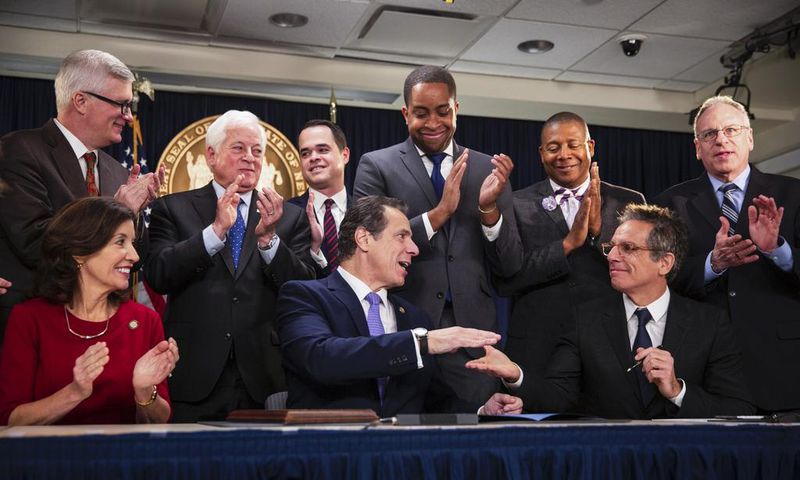 Democrats Take Aim at Overhauling Election Laws