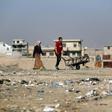 Aid agencies estimated some 200,000 could flee the Iraqi city of Mosul in the first weeks of fighting, but five weeks in only around 70,000 civilians have fled