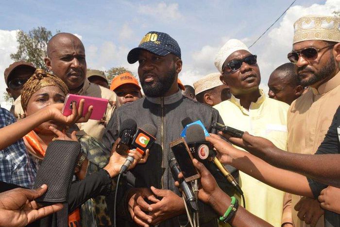 Mombasa governor Hassan Joho addresses the media on March 25, 2017 at the Tononoka Grounds, Mombasa.