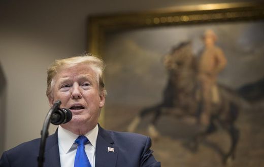 Trump Announces 5G Plan as White House Weighs Banning Huawei
